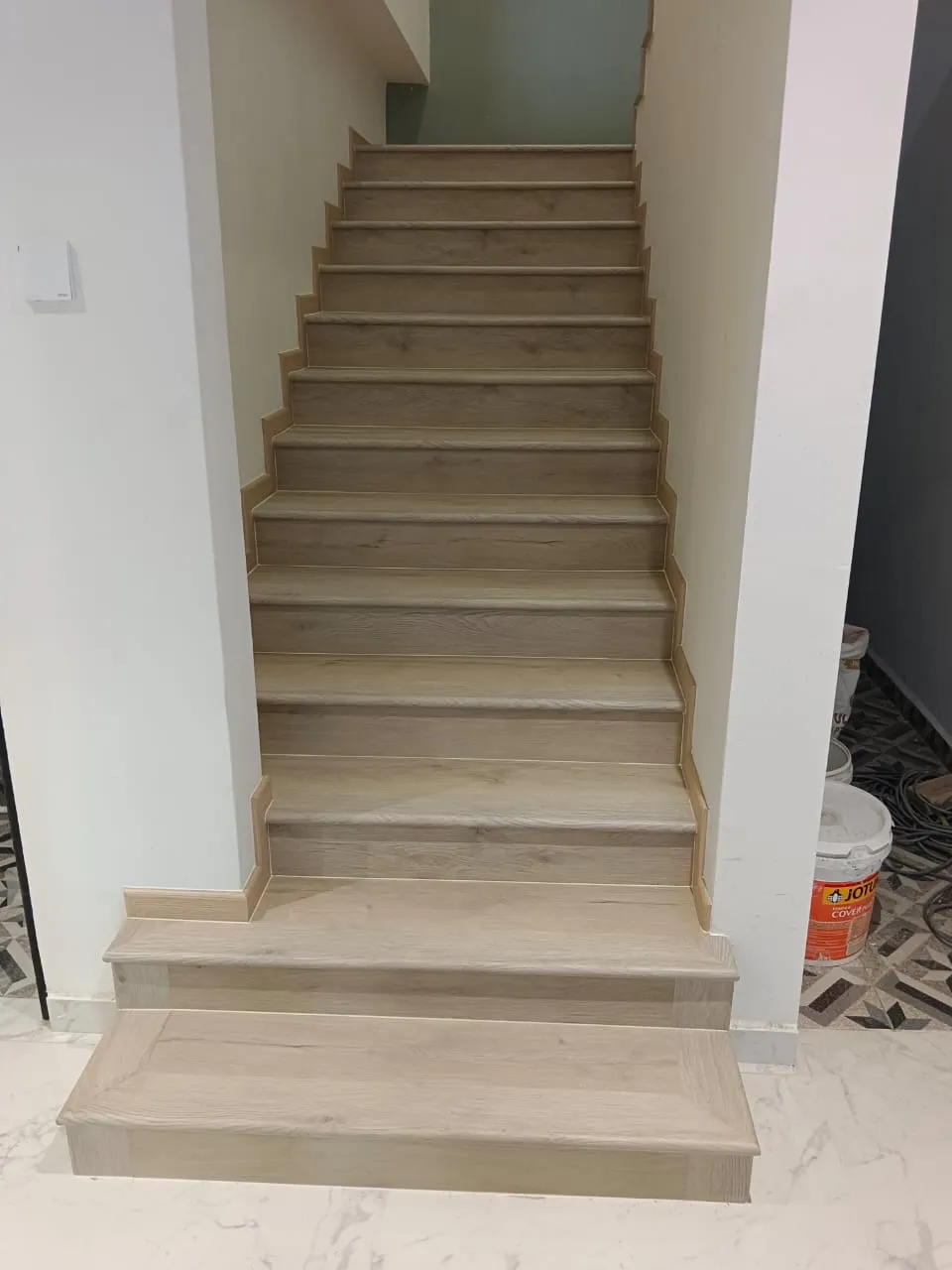 Tread and riser 2 wall